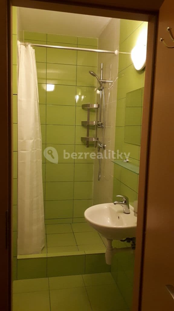 1 bedroom flat to rent, 36 m², Bellova, Brno, Jihomoravský Region 1 bedroom flat to rent, 36 m², Bellova, Brno, Jihomoravský Region