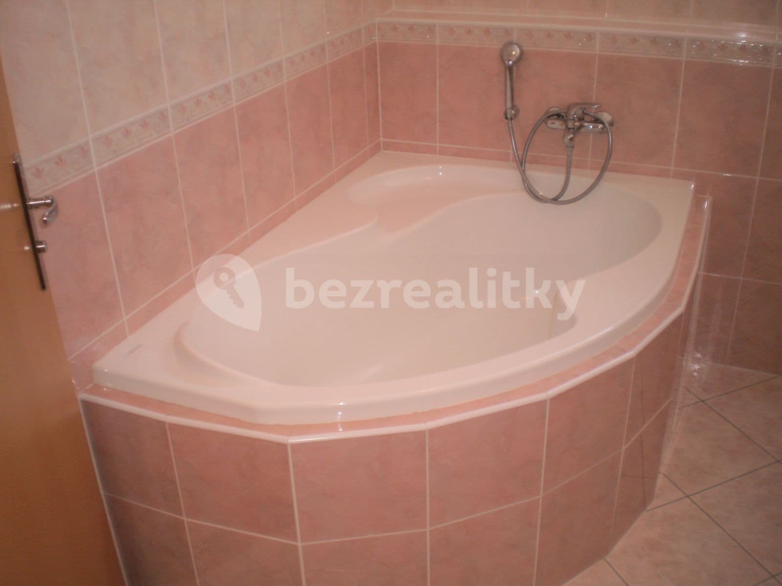 1 bedroom with open-plan kitchen flat to rent, 71 m², Názovská, Prague, Prague 1 bedroom with open-plan kitchen flat to rent, 71 m², Názovská, Prague, Prague