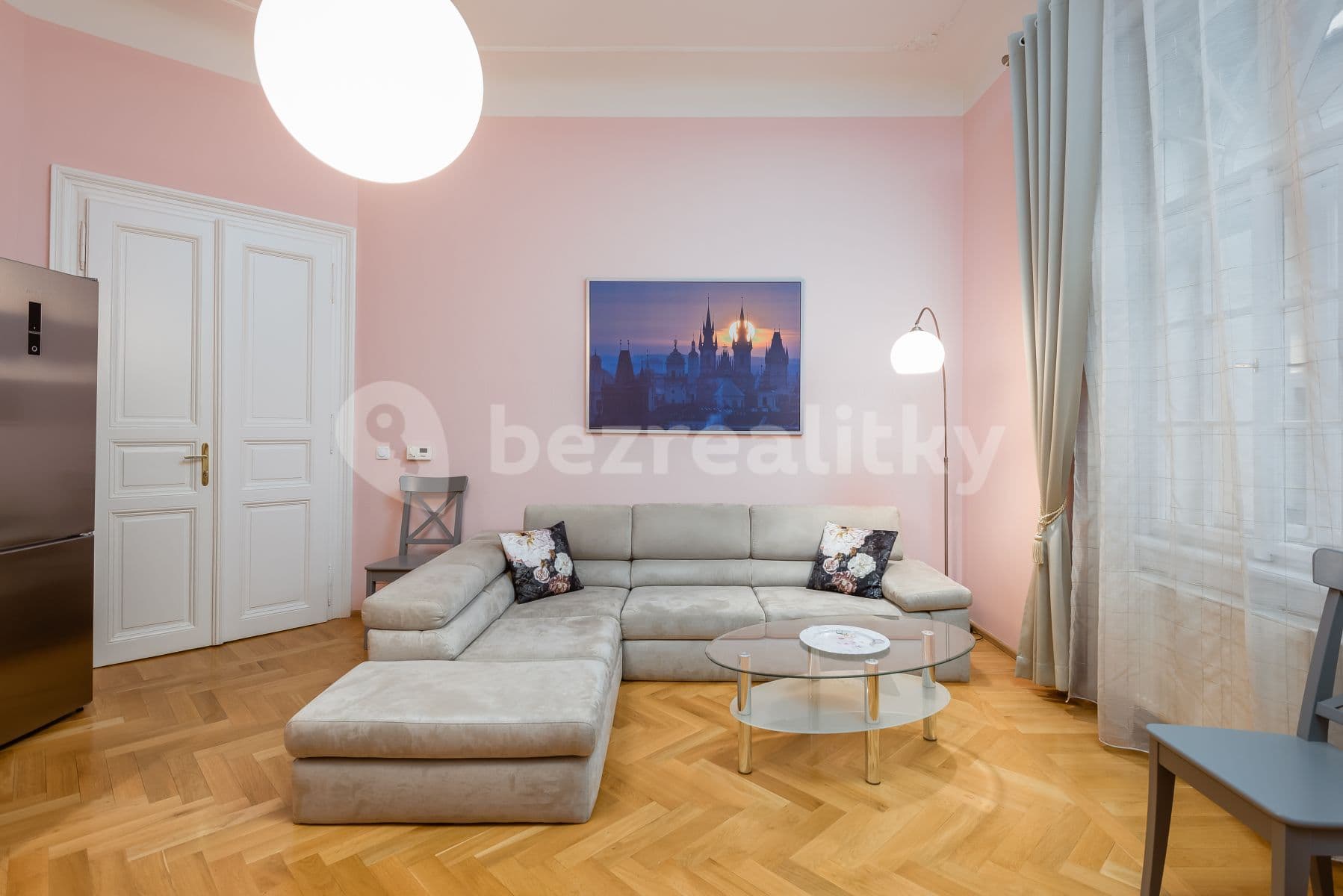 1 bedroom with open-plan kitchen flat to rent, 49 m², Řeznická, Prague, Prague 1 bedroom with open-plan kitchen flat to rent, 49 m², Řeznická, Prague, Prague