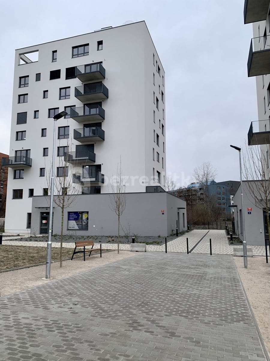 1 bedroom with open-plan kitchen flat to rent, 57 m², Piskáčkových, Prague, Prague 1 bedroom with open-plan kitchen flat to rent, 57 m², Piskáčkových, Prague, Prague