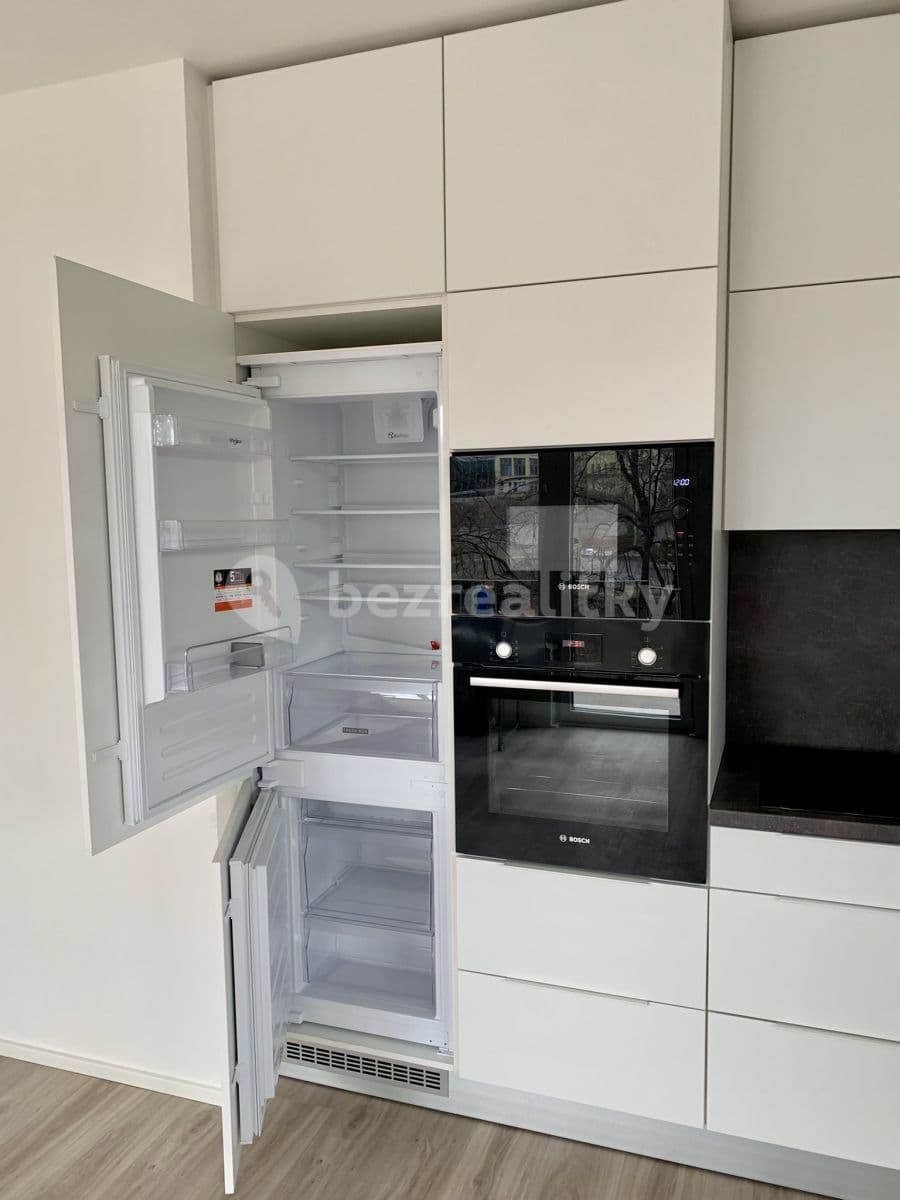 1 bedroom with open-plan kitchen flat to rent, 57 m², Piskáčkových, Prague, Prague 1 bedroom with open-plan kitchen flat to rent, 57 m², Piskáčkových, Prague, Prague