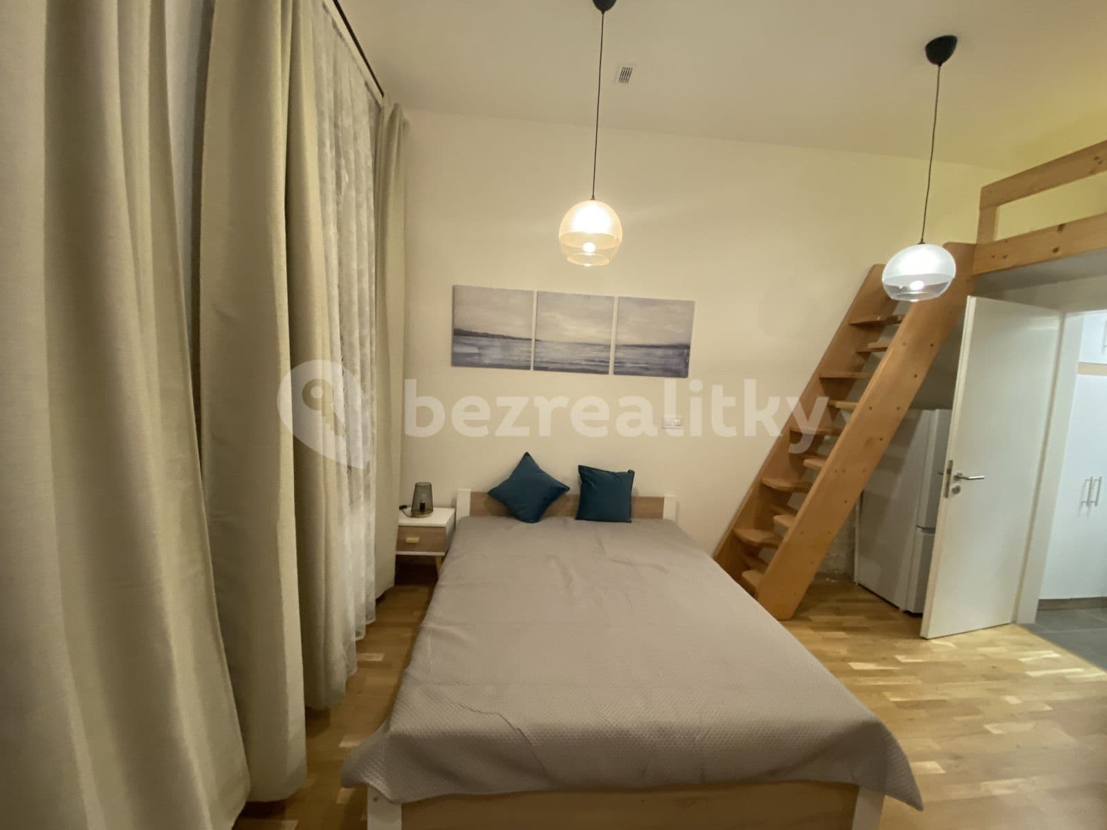 Studio flat to rent, 30 m², Legerova, Prague, Prague Studio flat to rent, 30 m², Legerova, Prague, Prague