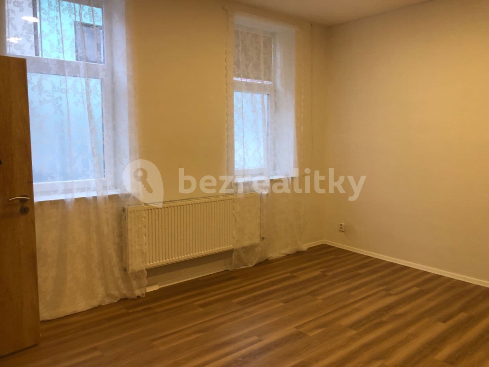 1 bedroom with open-plan kitchen flat to rent, 42 m², Netušilova, Brno, Jihomoravský Region 1 bedroom with open-plan kitchen flat to rent, 42 m², Netušilova, Brno, Jihomoravský Region