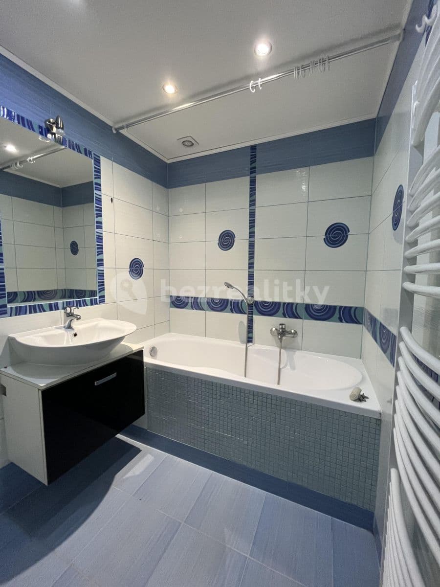 1 bedroom with open-plan kitchen flat to rent, 51 m², Pod Saharou, Libčice nad Vltavou, Středočeský Region 1 bedroom with open-plan kitchen flat to rent, 51 m², Pod Saharou, Libčice nad Vltavou, Středočeský Region