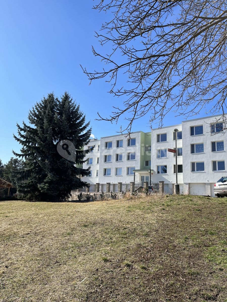 1 bedroom with open-plan kitchen flat to rent, 51 m², Pod Saharou, Libčice nad Vltavou, Středočeský Region 1 bedroom with open-plan kitchen flat to rent, 51 m², Pod Saharou, Libčice nad Vltavou, Středočeský Region