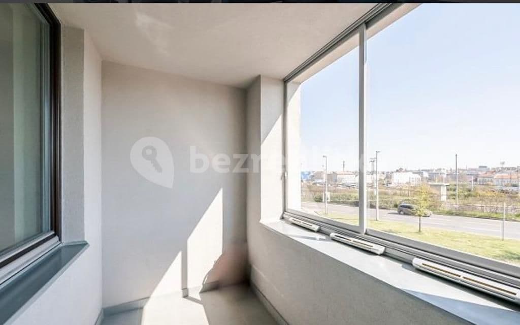 1 bedroom with open-plan kitchen flat to rent, 70 m², Radlická, Prague, Prague