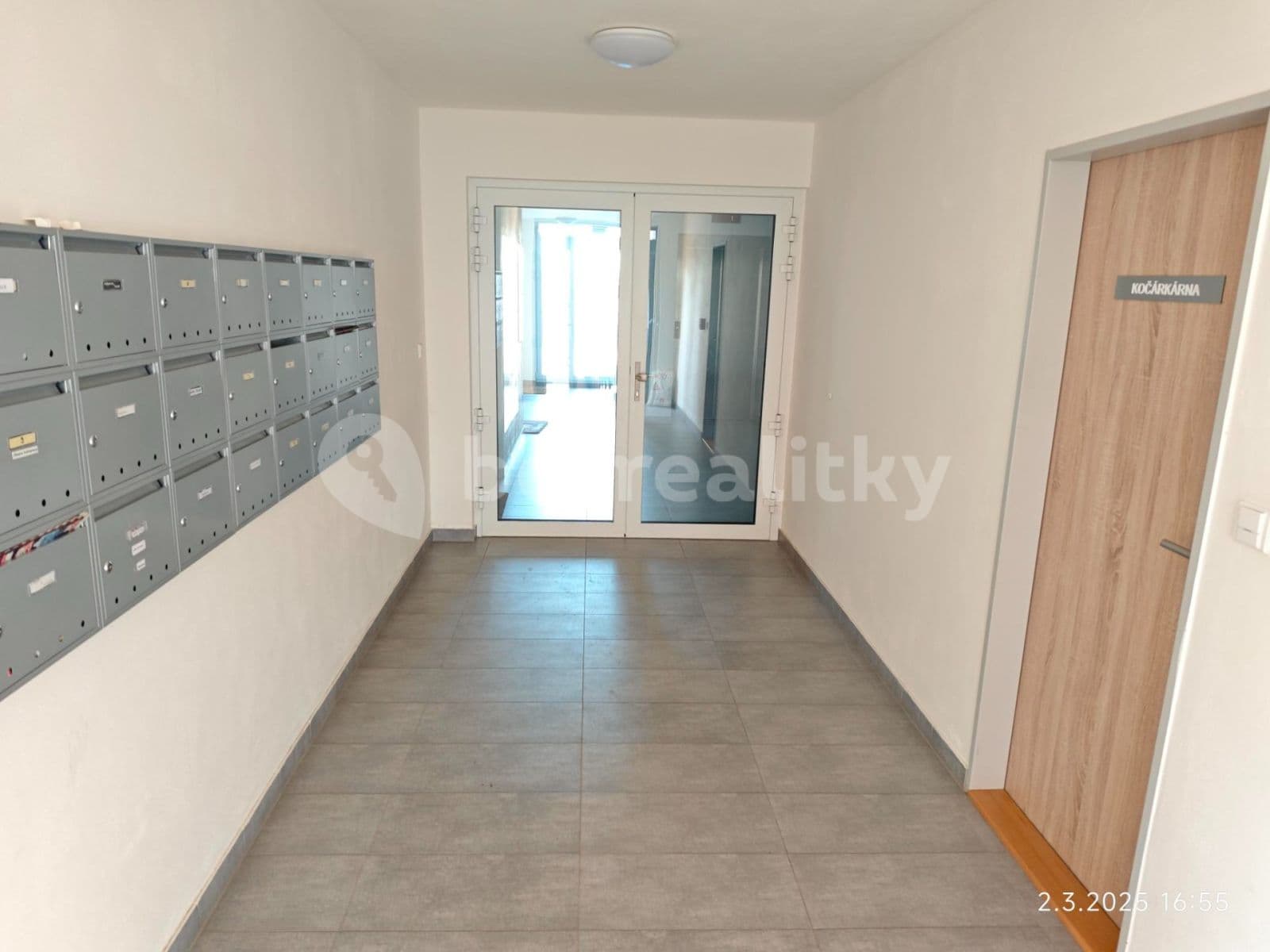 2 bedroom with open-plan kitchen flat to rent, 51 m², Želetická, Prague, Prague 2 bedroom with open-plan kitchen flat to rent, 51 m², Želetická, Prague, Prague