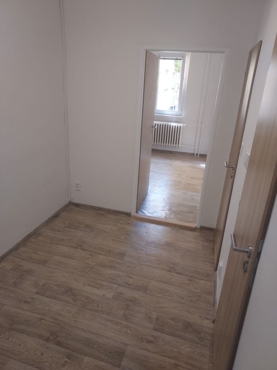 3 bedroom flat to rent, 60 m², Borovského, Karviná, Moravskoslezský Region 3 bedroom flat to rent, 60 m², Borovského, Karviná, Moravskoslezský Region