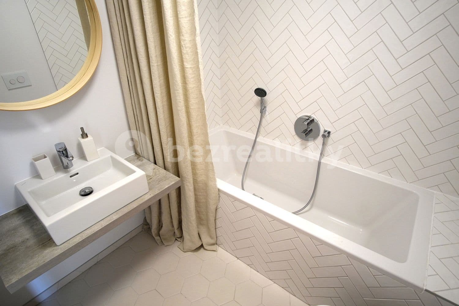 Studio flat to rent, 43 m², U Hranic, Prague, Prague Studio flat to rent, 43 m², U Hranic, Prague, Prague