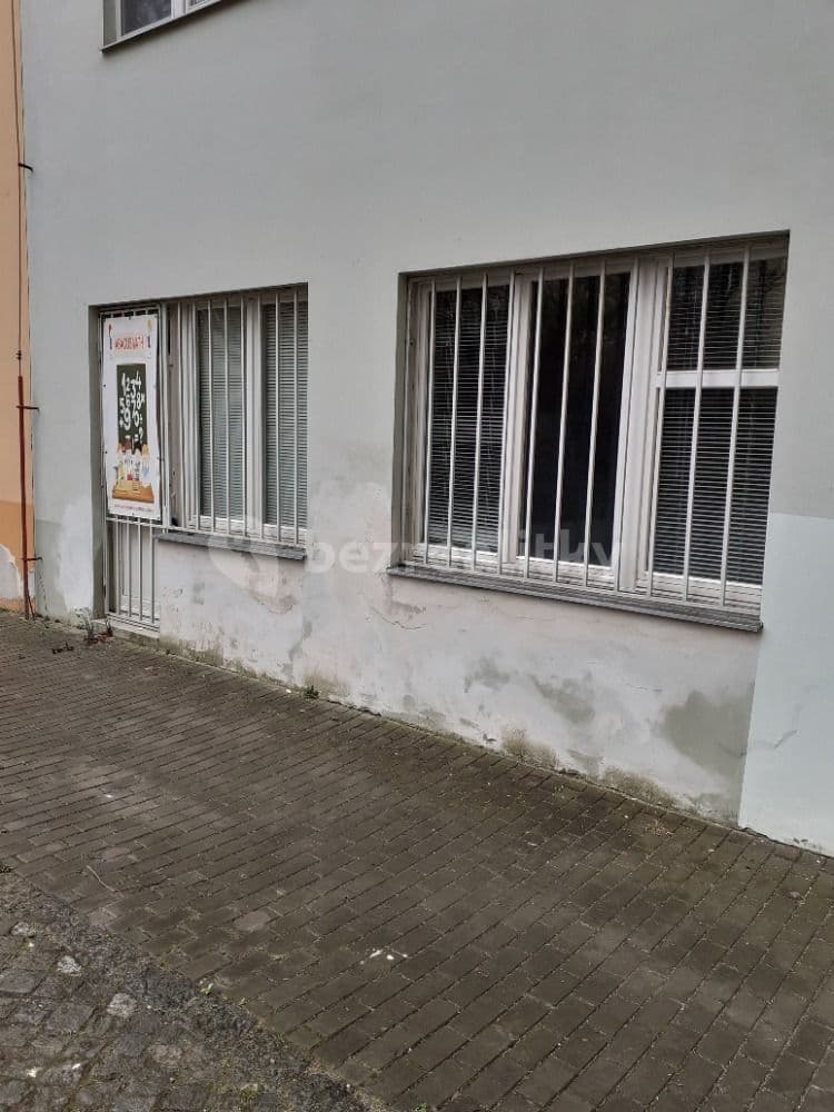 non-residential property to rent, 40 m², Hollarovo náměstí, Prague, Prague non-residential property to rent, 40 m², Hollarovo náměstí, Prague, Prague