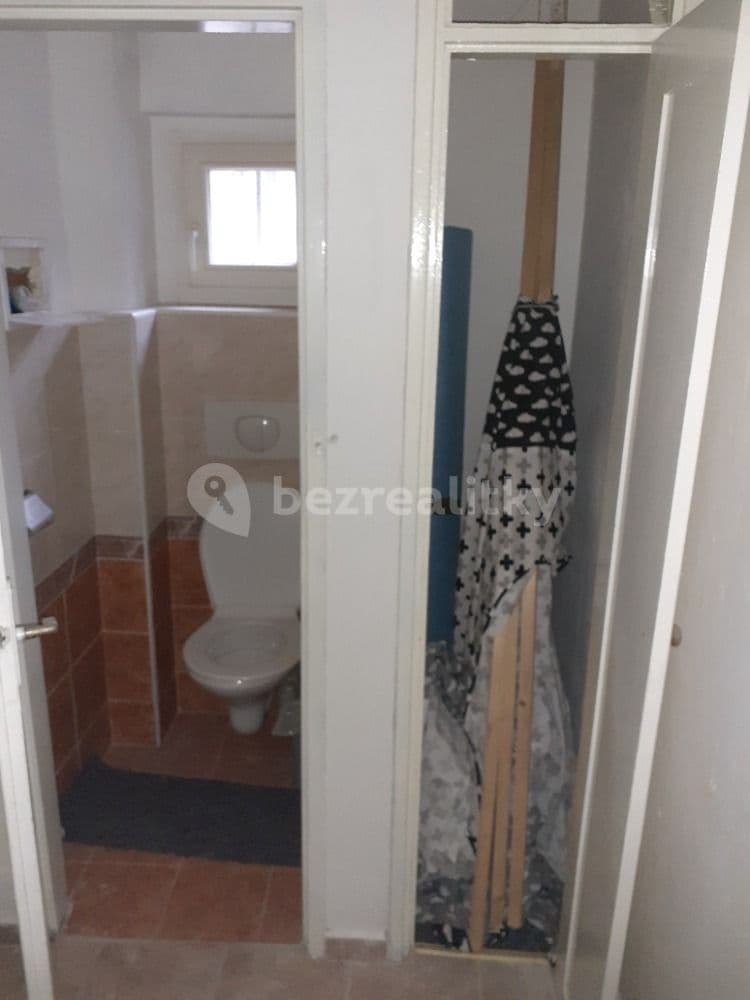 non-residential property to rent, 40 m², Hollarovo náměstí, Prague, Prague non-residential property to rent, 40 m², Hollarovo náměstí, Prague, Prague