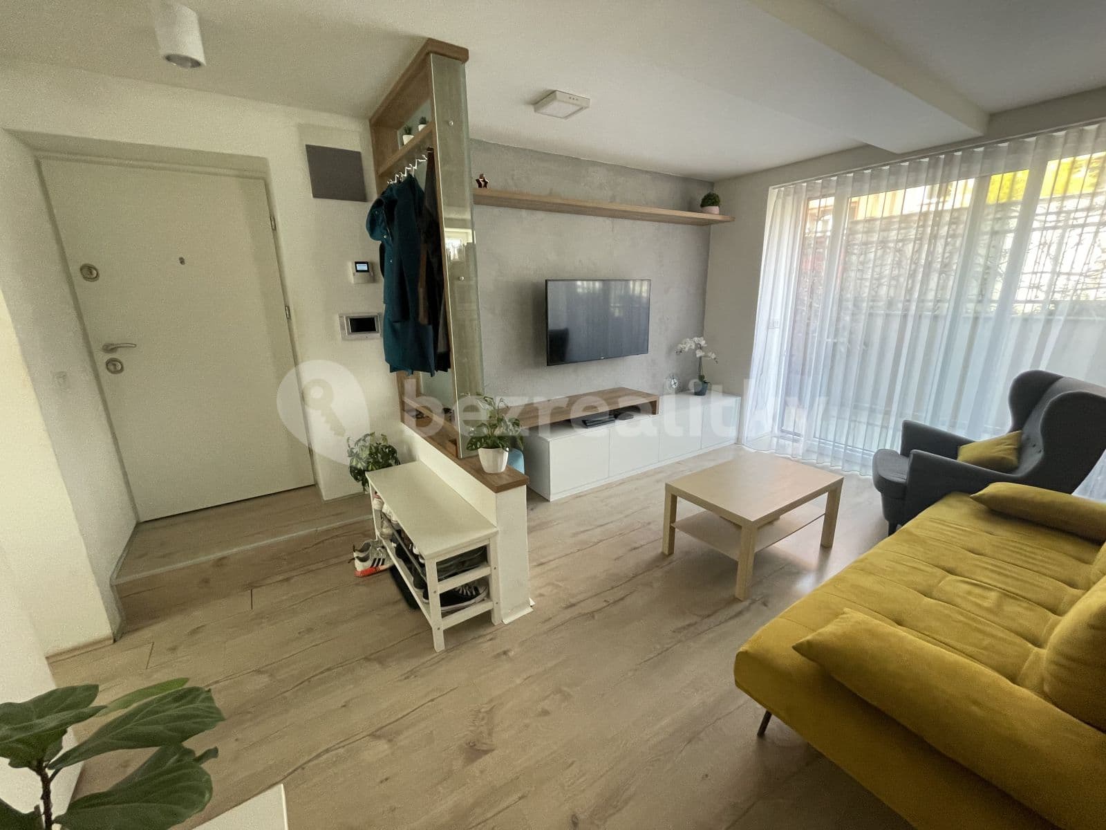 1 bedroom with open-plan kitchen flat to rent, 57 m², Bendlova, Brno, Jihomoravský Region 1 bedroom with open-plan kitchen flat to rent, 57 m², Bendlova, Brno, Jihomoravský Region