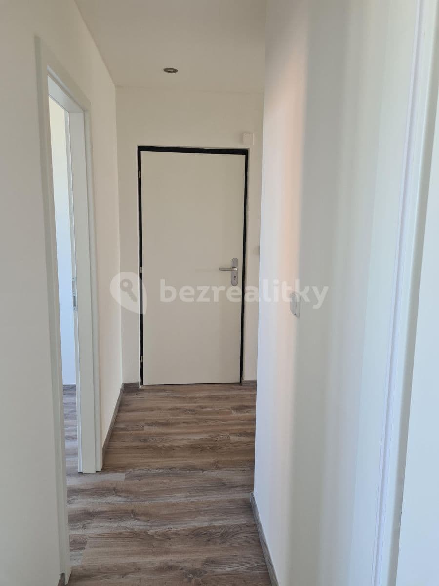 2 bedroom with open-plan kitchen flat to rent, 71 m², Rožmitálská, Březnice, Středočeský Region 2 bedroom with open-plan kitchen flat to rent, 71 m², Rožmitálská, Březnice, Středočeský Region