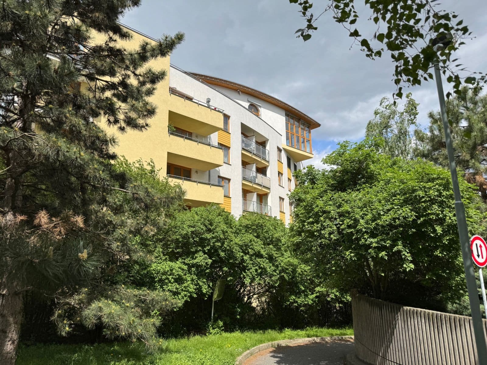 Studio flat to rent, 60 m², Devonská, Prague, Prague Studio flat to rent, 60 m², Devonská, Prague, Prague