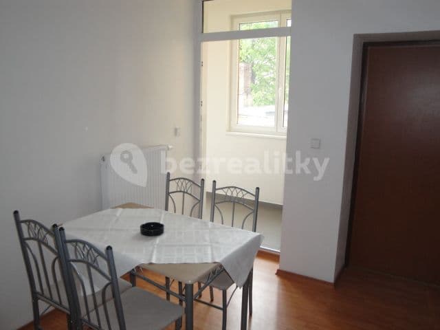 3 bedroom flat to rent, 57 m², Zenklova, Prague, Prague 3 bedroom flat to rent, 57 m², Zenklova, Prague, Prague