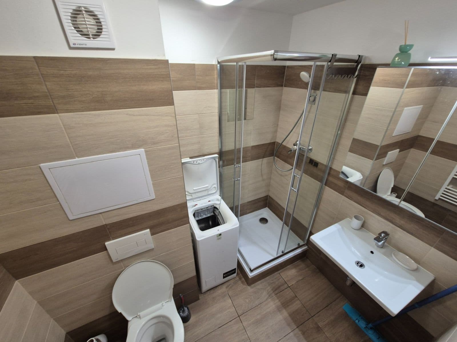 1 bedroom with open-plan kitchen flat to rent, 43 m², Strašnická, Prague, Prague 1 bedroom with open-plan kitchen flat to rent, 43 m², Strašnická, Prague, Prague