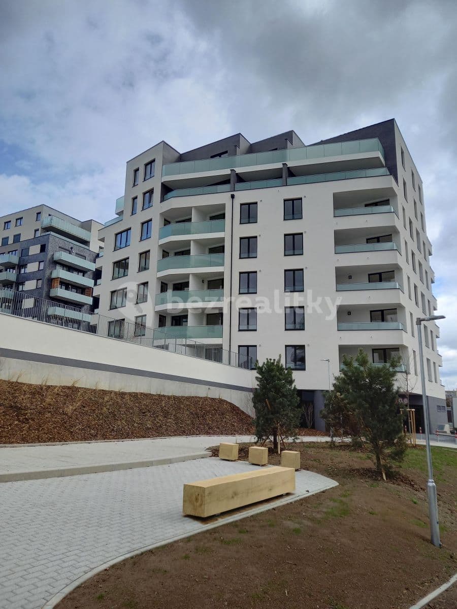 1 bedroom with open-plan kitchen flat to rent, 52 m², Ferrariho, Prague, Prague 1 bedroom with open-plan kitchen flat to rent, 52 m², Ferrariho, Prague, Prague