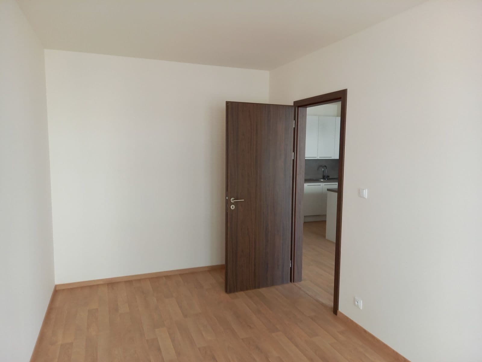 1 bedroom with open-plan kitchen flat to rent, 52 m², Ferrariho, Prague, Prague 1 bedroom with open-plan kitchen flat to rent, 52 m², Ferrariho, Prague, Prague