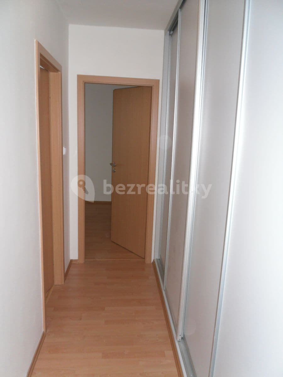 2 bedroom with open-plan kitchen flat to rent, 74 m², Podle Kačerova, Prague, Prague 2 bedroom with open-plan kitchen flat to rent, 74 m², Podle Kačerova, Prague, Prague