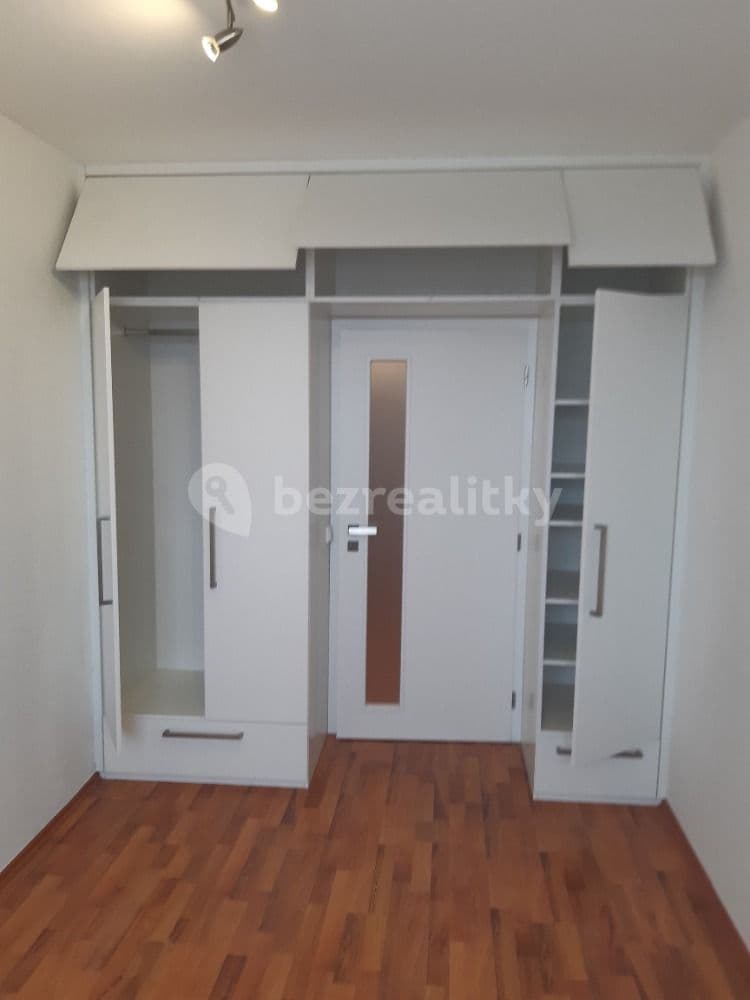 1 bedroom with open-plan kitchen flat to rent, 43 m², Podskalská, Kolín, Středočeský Region 1 bedroom with open-plan kitchen flat to rent, 43 m², Podskalská, Kolín, Středočeský Region
