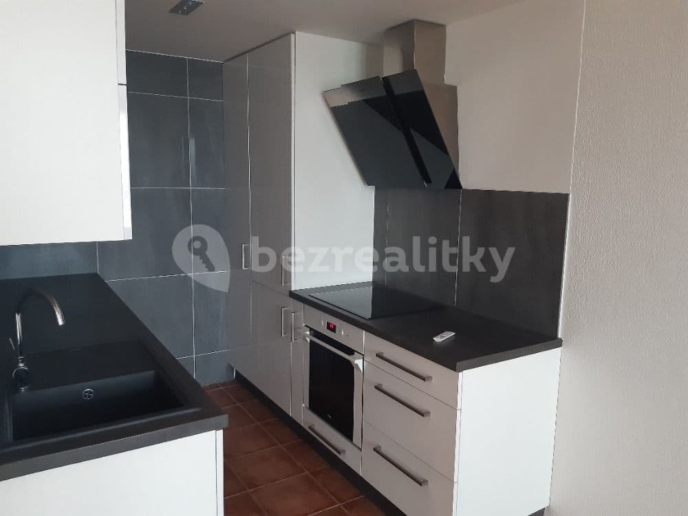 1 bedroom with open-plan kitchen flat to rent, 43 m², Podskalská, Kolín, Středočeský Region 1 bedroom with open-plan kitchen flat to rent, 43 m², Podskalská, Kolín, Středočeský Region