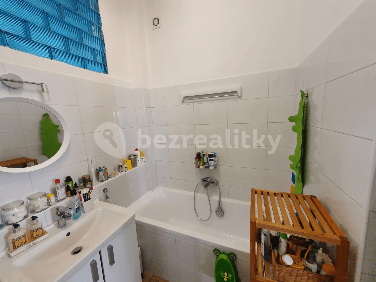 3 bedroom flat to rent, 133 m², Zoubkova, Prague, Prague 3 bedroom flat to rent, 133 m², Zoubkova, Prague, Prague