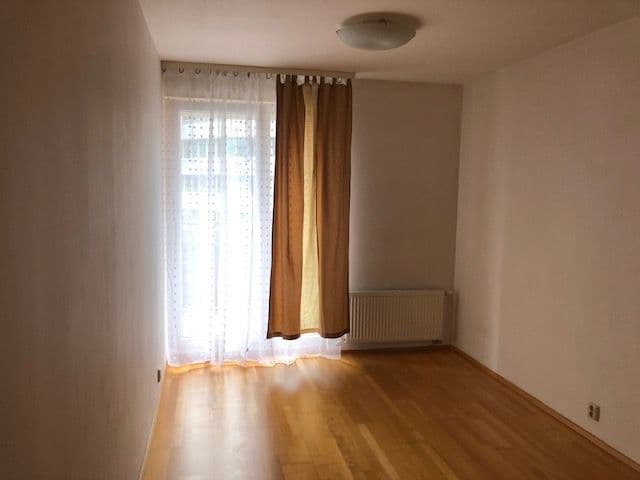 1 bedroom with open-plan kitchen flat to rent, 54 m², Petržílkova, Prague, Prague 1 bedroom with open-plan kitchen flat to rent, 54 m², Petržílkova, Prague, Prague