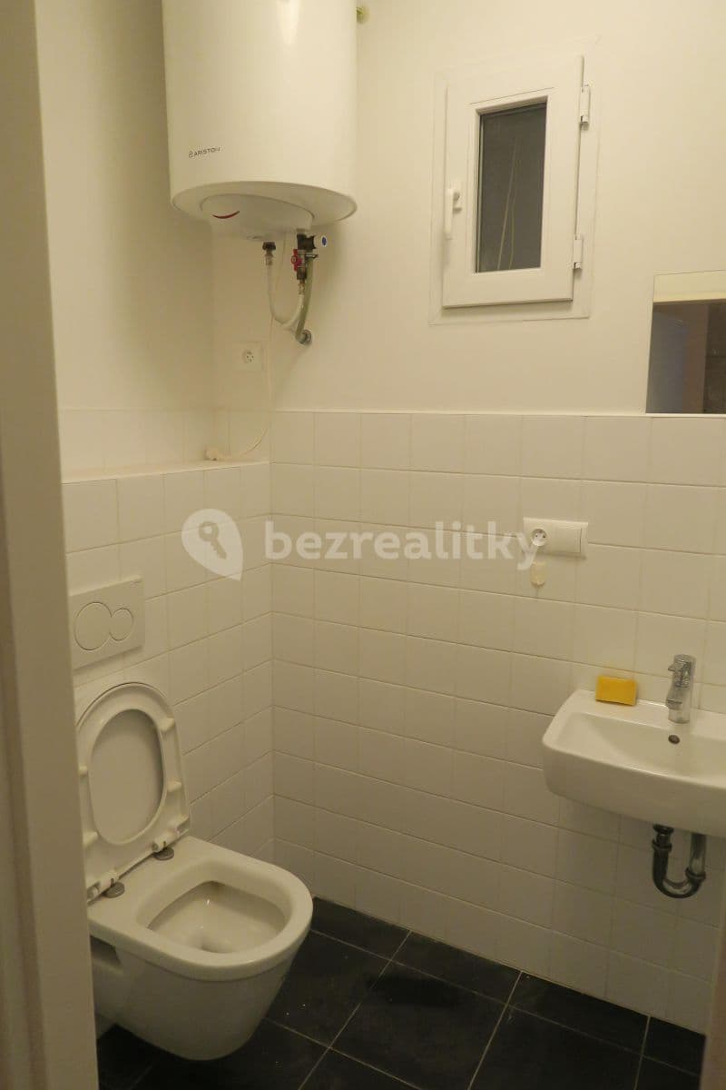 3 bedroom flat to rent, 73 m², Jaselská, Prague, Prague 3 bedroom flat to rent, 73 m², Jaselská, Prague, Prague