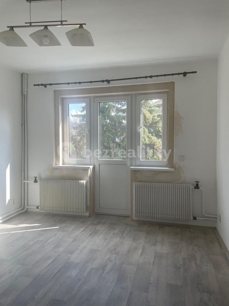 2 bedroom flat to rent, 55 m², Kmochova, Hostivice, Středočeský Region 2 bedroom flat to rent, 55 m², Kmochova, Hostivice, Středočeský Region