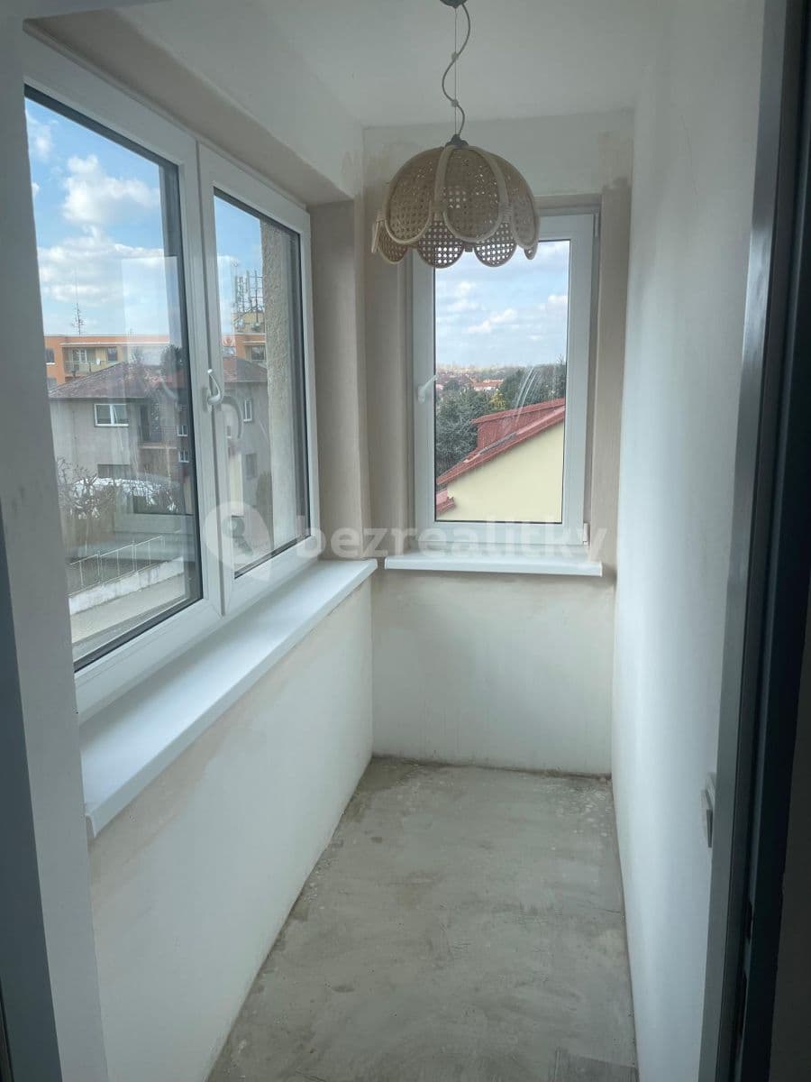 2 bedroom flat to rent, 55 m², Kmochova, Hostivice, Středočeský Region 2 bedroom flat to rent, 55 m², Kmochova, Hostivice, Středočeský Region