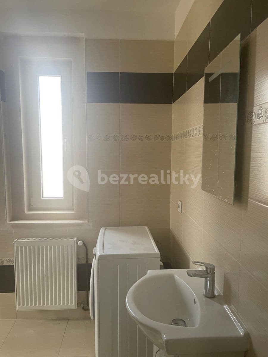 2 bedroom flat to rent, 55 m², Kmochova, Hostivice, Středočeský Region 2 bedroom flat to rent, 55 m², Kmochova, Hostivice, Středočeský Region