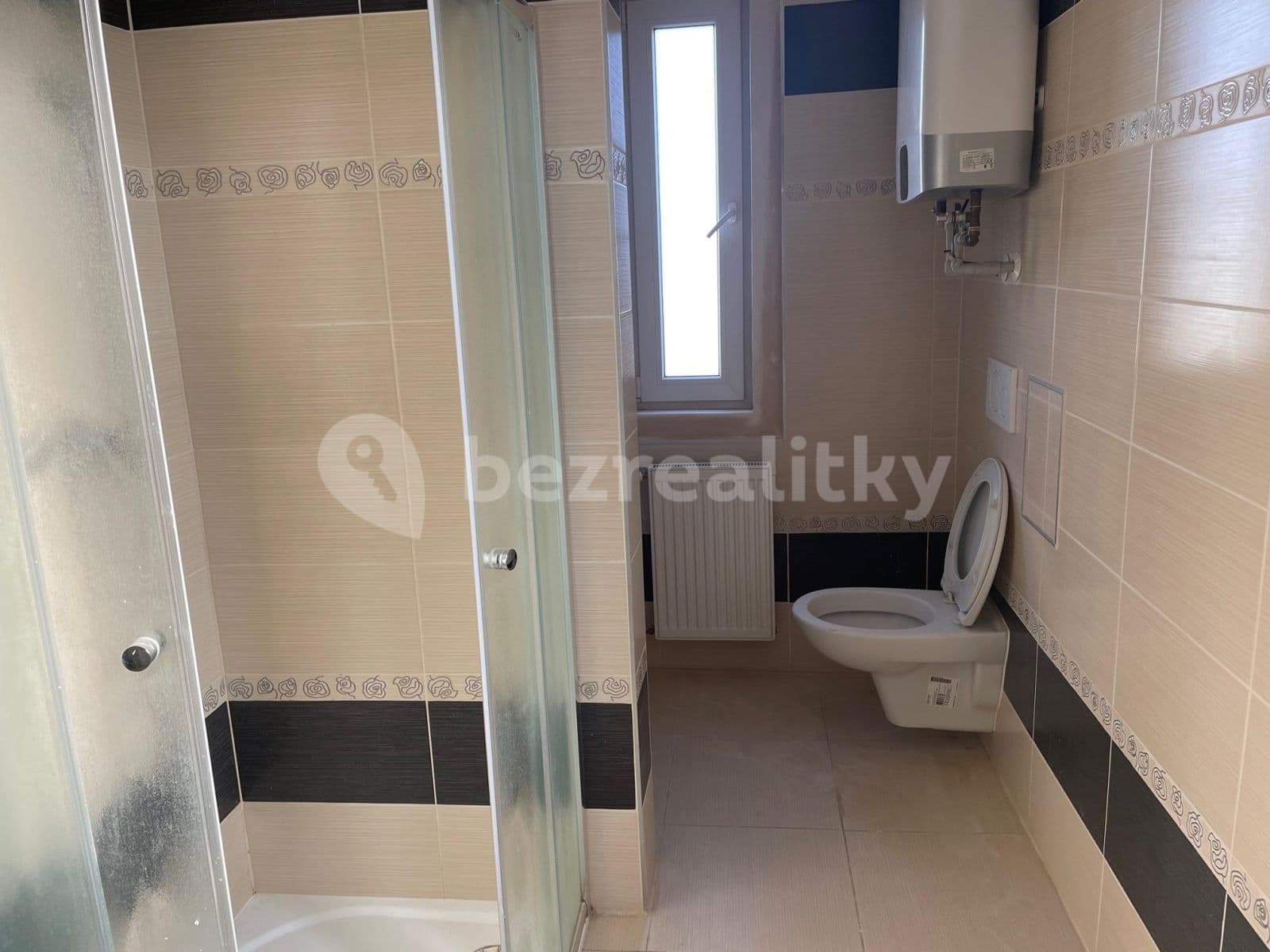 2 bedroom flat to rent, 55 m², Kmochova, Hostivice, Středočeský Region 2 bedroom flat to rent, 55 m², Kmochova, Hostivice, Středočeský Region