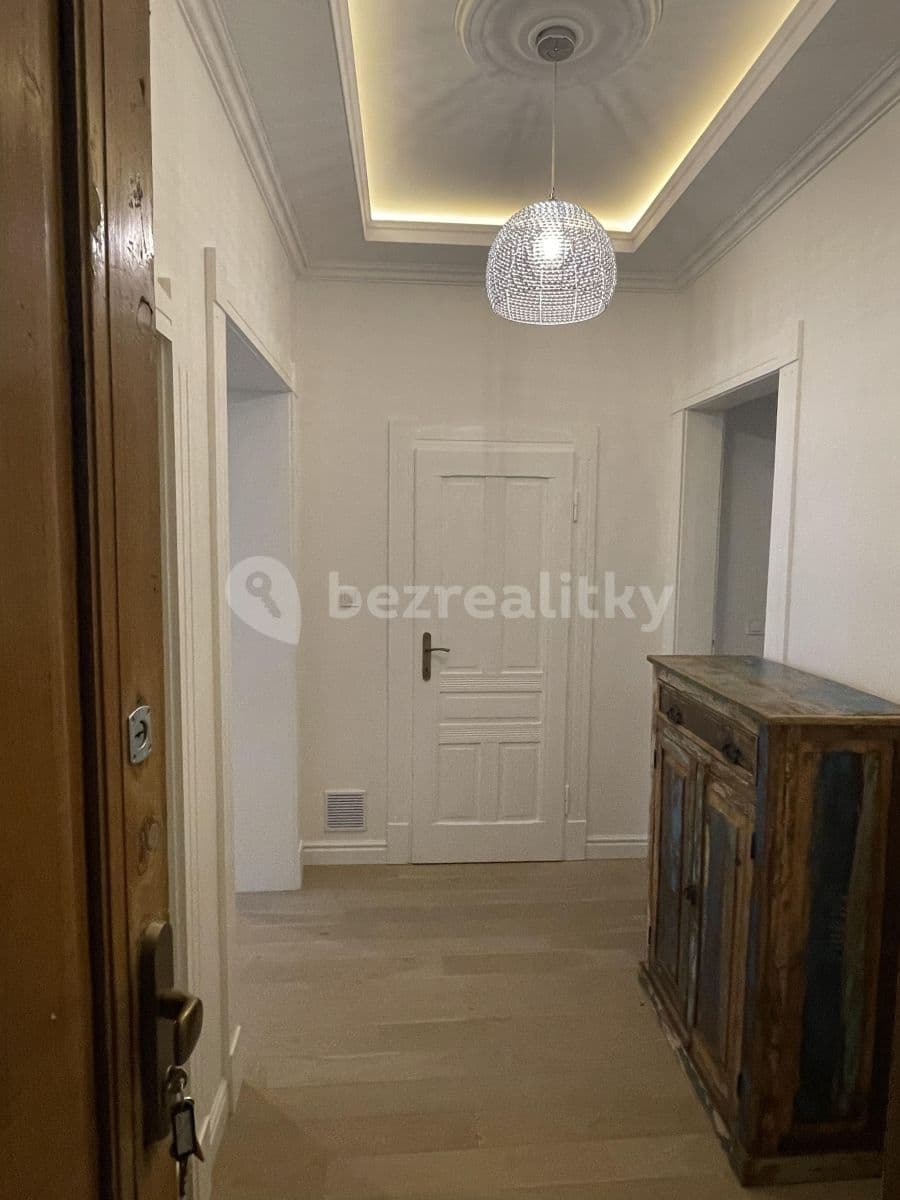 2 bedroom with open-plan kitchen flat to rent, 85 m², Sochařská, Prague, Prague 2 bedroom with open-plan kitchen flat to rent, 85 m², Sochařská, Prague, Prague