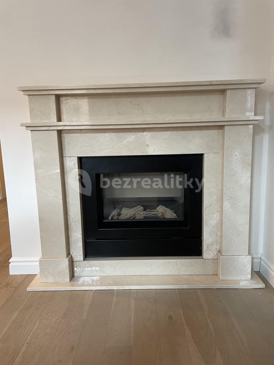 2 bedroom with open-plan kitchen flat to rent, 85 m², Sochařská, Prague, Prague 2 bedroom with open-plan kitchen flat to rent, 85 m², Sochařská, Prague, Prague