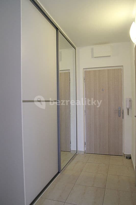 1 bedroom with open-plan kitchen flat to rent, 40 m², Čs. armády, Kladno, Středočeský Region 1 bedroom with open-plan kitchen flat to rent, 40 m², Čs. armády, Kladno, Středočeský Region
