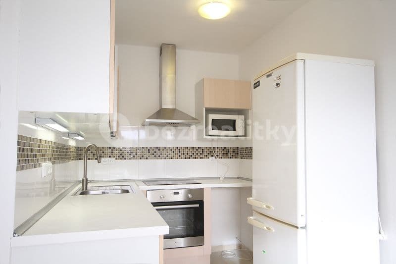 1 bedroom with open-plan kitchen flat to rent, 40 m², Čs. armády, Kladno, Středočeský Region 1 bedroom with open-plan kitchen flat to rent, 40 m², Čs. armády, Kladno, Středočeský Region