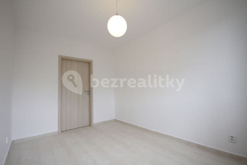 1 bedroom with open-plan kitchen flat to rent, 40 m², Čs. armády, Kladno, Středočeský Region 1 bedroom with open-plan kitchen flat to rent, 40 m², Čs. armády, Kladno, Středočeský Region