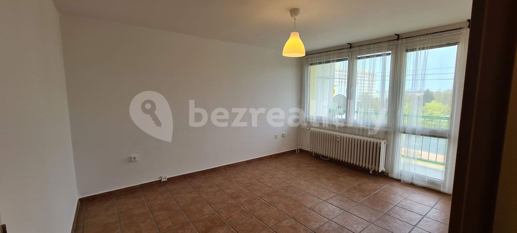 Studio flat to rent, 34 m², Bělehradská, Pardubice, Pardubický Region Studio flat to rent, 34 m², Bělehradská, Pardubice, Pardubický Region