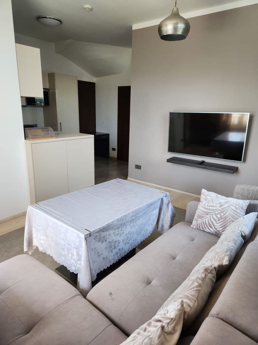 1 bedroom with open-plan kitchen flat to rent, 45 m², Na Kloubcích, Lety, Středočeský Region 1 bedroom with open-plan kitchen flat to rent, 45 m², Na Kloubcích, Lety, Středočeský Region