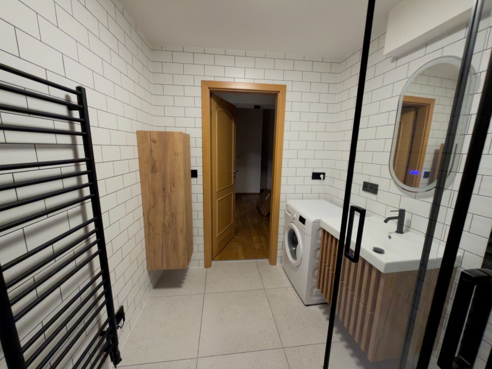 2 bedroom with open-plan kitchen flat to rent, 100 m², Nitranská, Prague, Prague 2 bedroom with open-plan kitchen flat to rent, 100 m², Nitranská, Prague, Prague