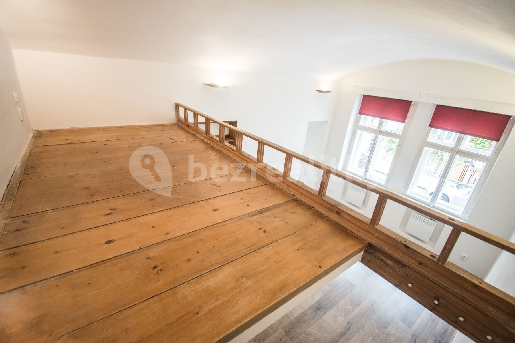 1 bedroom flat to rent, 37 m², Grafická, Prague, Prague 1 bedroom flat to rent, 37 m², Grafická, Prague, Prague