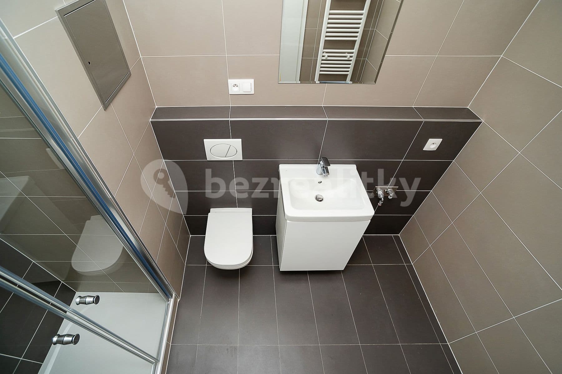 Studio flat to rent, 43 m², Škrábkových, Prague, Prague Studio flat to rent, 43 m², Škrábkových, Prague, Prague