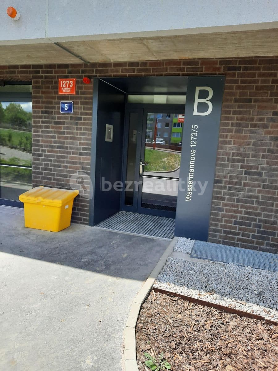 Studio flat to rent, 33 m², Wassermannova, Prague, Prague Studio flat to rent, 33 m², Wassermannova, Prague, Prague