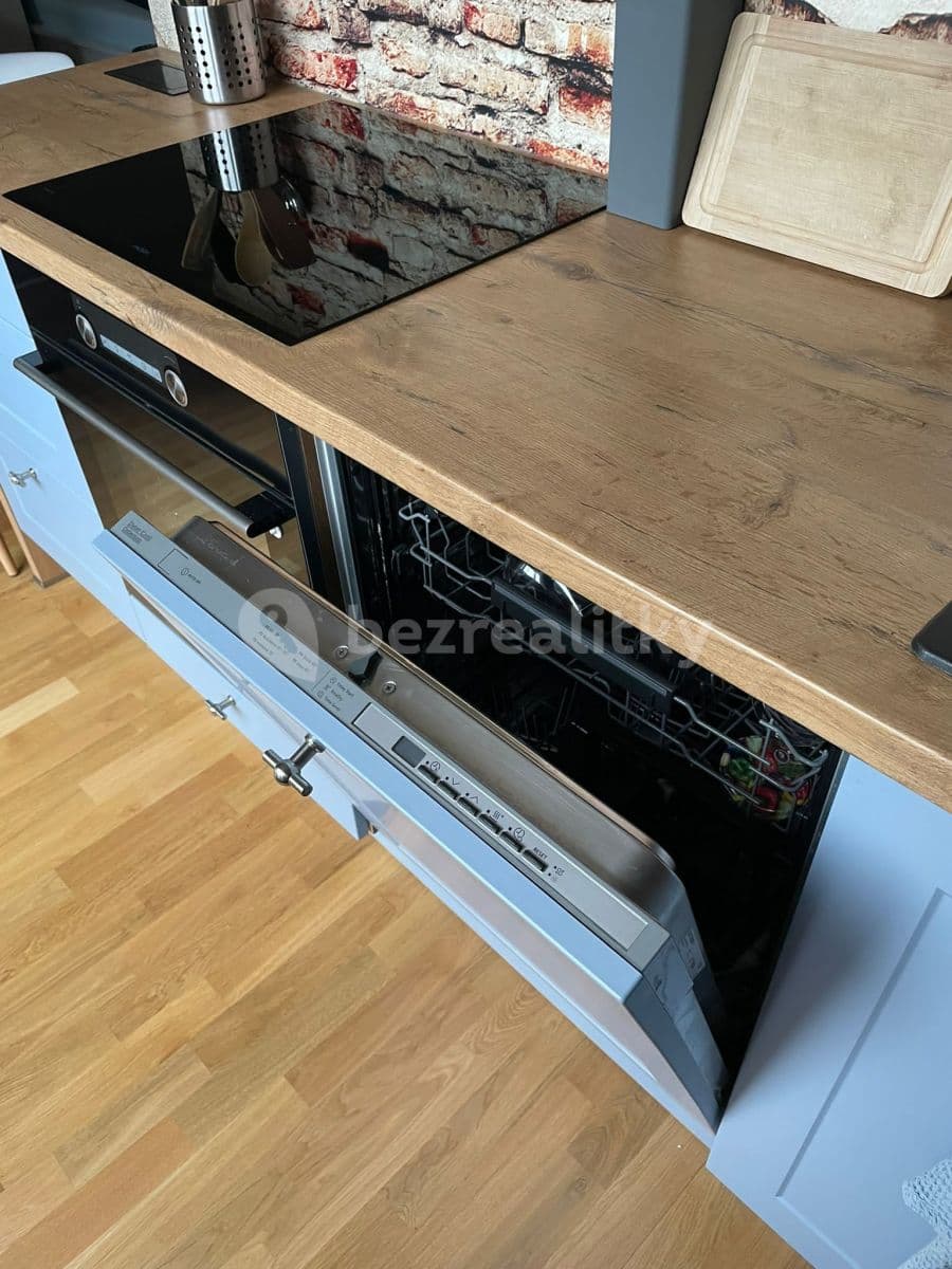 Studio flat to rent, 33 m², Wassermannova, Prague, Prague Studio flat to rent, 33 m², Wassermannova, Prague, Prague