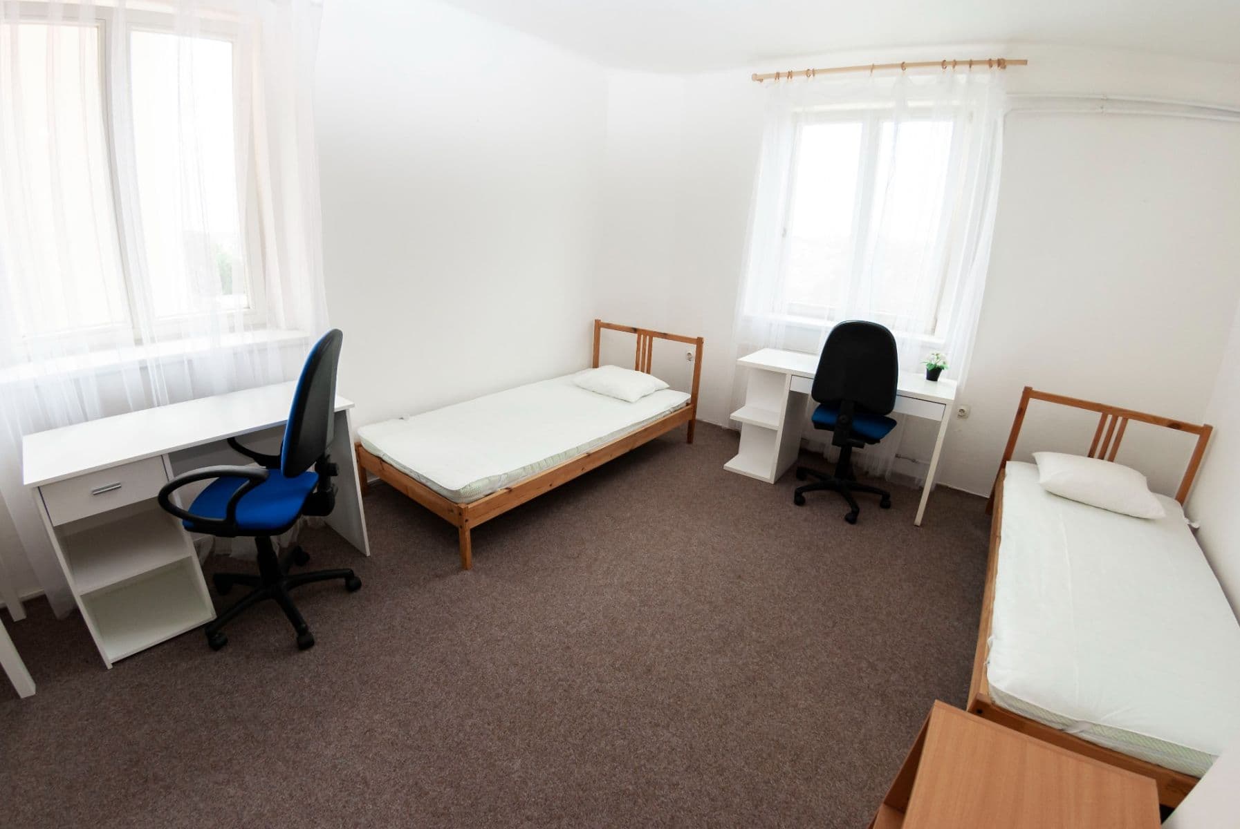 5 bedroom flat to rent, 116 m², Kunzova, Brno, Jihomoravský Region 5 bedroom flat to rent, 116 m², Kunzova, Brno, Jihomoravský Region