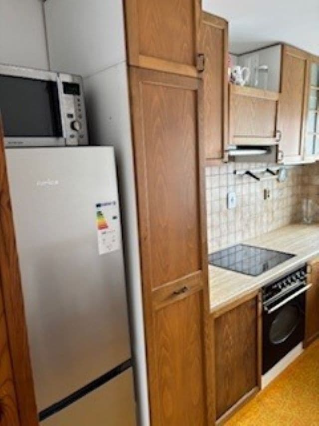 3 bedroom flat to rent, 60 m², Ke Džbánu, Prague, Prague 3 bedroom flat to rent, 60 m², Ke Džbánu, Prague, Prague