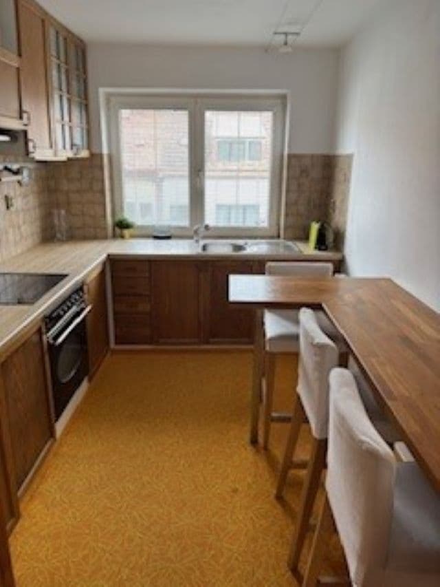 3 bedroom flat to rent, 60 m², Ke Džbánu, Prague, Prague 3 bedroom flat to rent, 60 m², Ke Džbánu, Prague, Prague