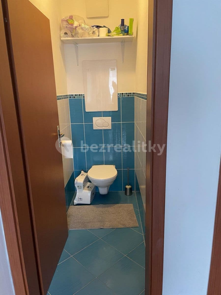 2 bedroom with open-plan kitchen flat to rent, 72 m², Křídlovická, Brno, Jihomoravský Region 2 bedroom with open-plan kitchen flat to rent, 72 m², Křídlovická, Brno, Jihomoravský Region