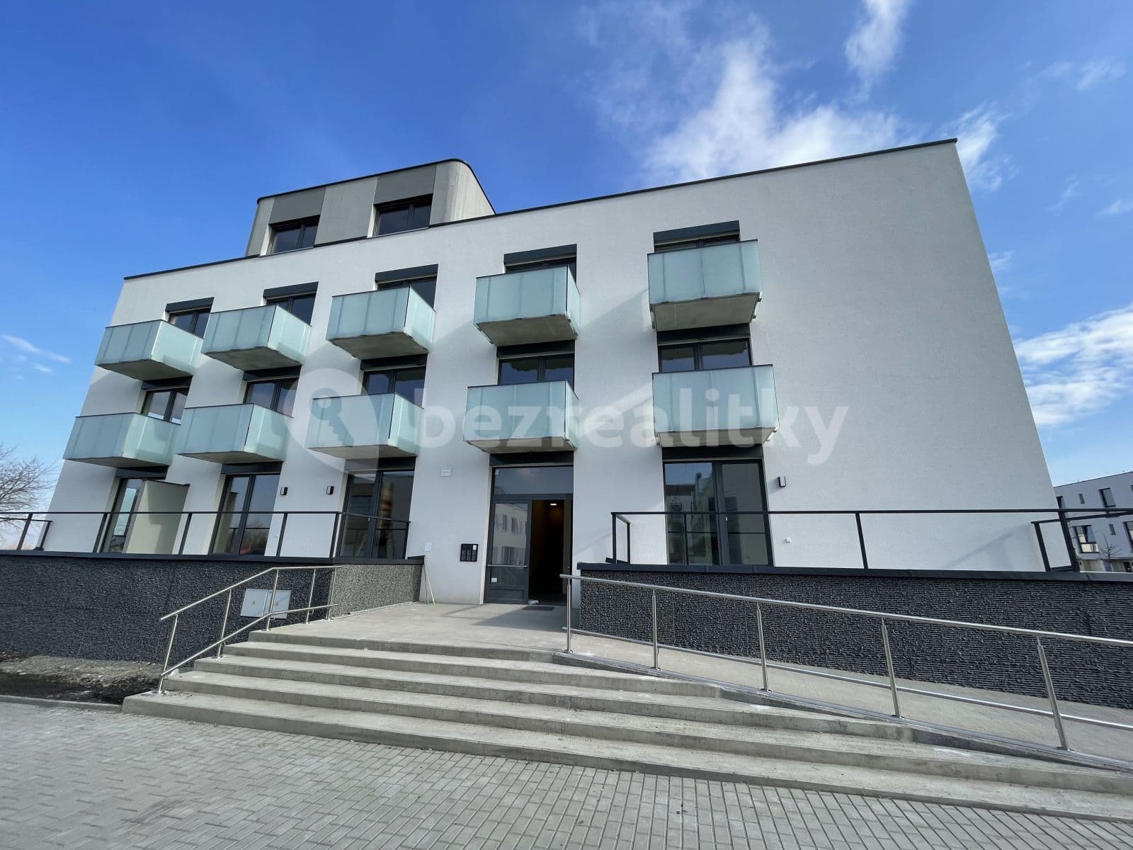 Studio flat to rent, 30 m², Křižanská, Prague, Prague Studio flat to rent, 30 m², Křižanská, Prague, Prague