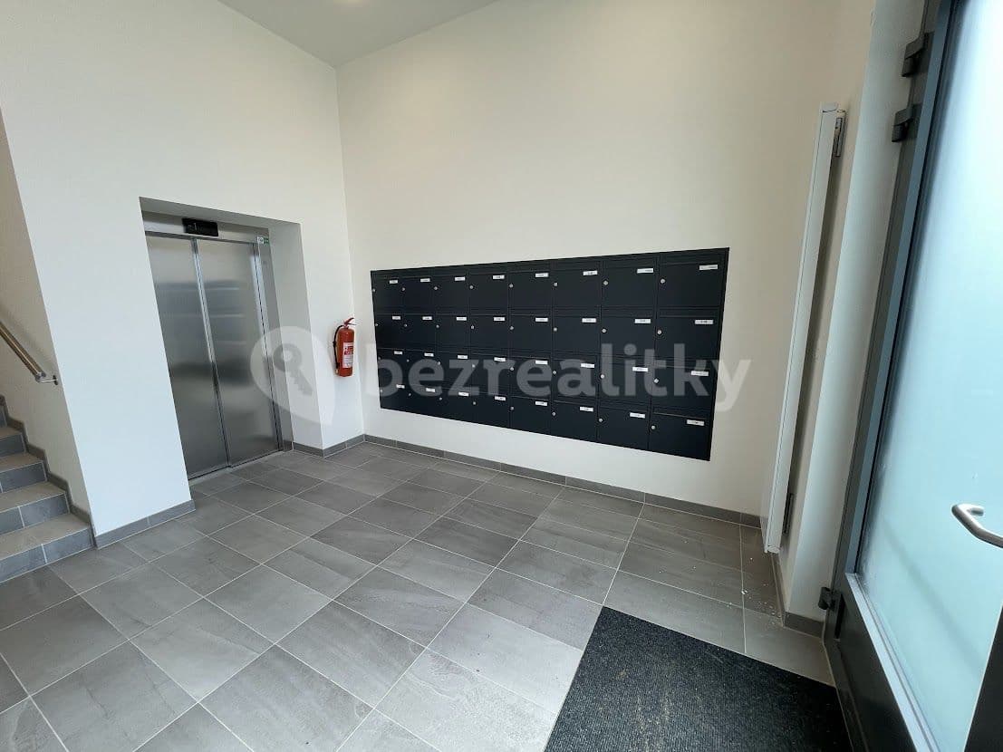 Studio flat to rent, 30 m², Křižanská, Prague, Prague Studio flat to rent, 30 m², Křižanská, Prague, Prague